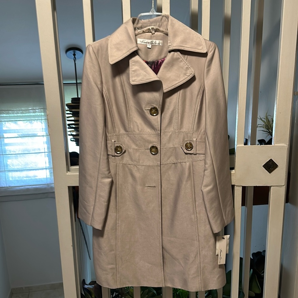 Kenneth Cole trench coat new